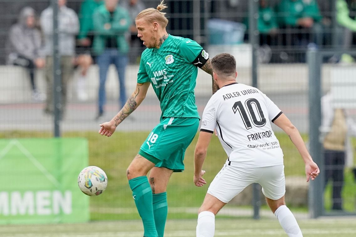 Foto zum Newsartikel 1. Oberliga-Spieltag bei Adler Union Frintrop