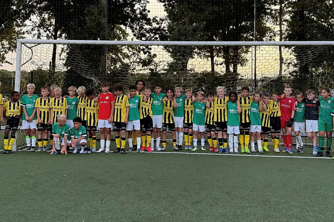 Foto zum Newsartikel Jungschwalben spielen international beim VVV-Venlo
