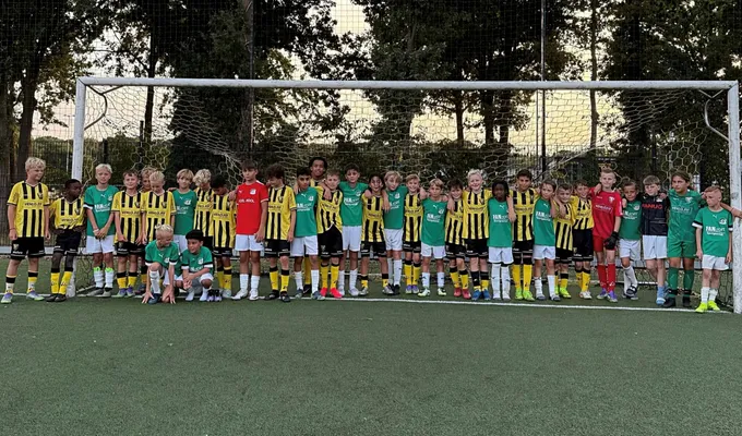 Jungschwalben spielen international beim VVV-Venlo