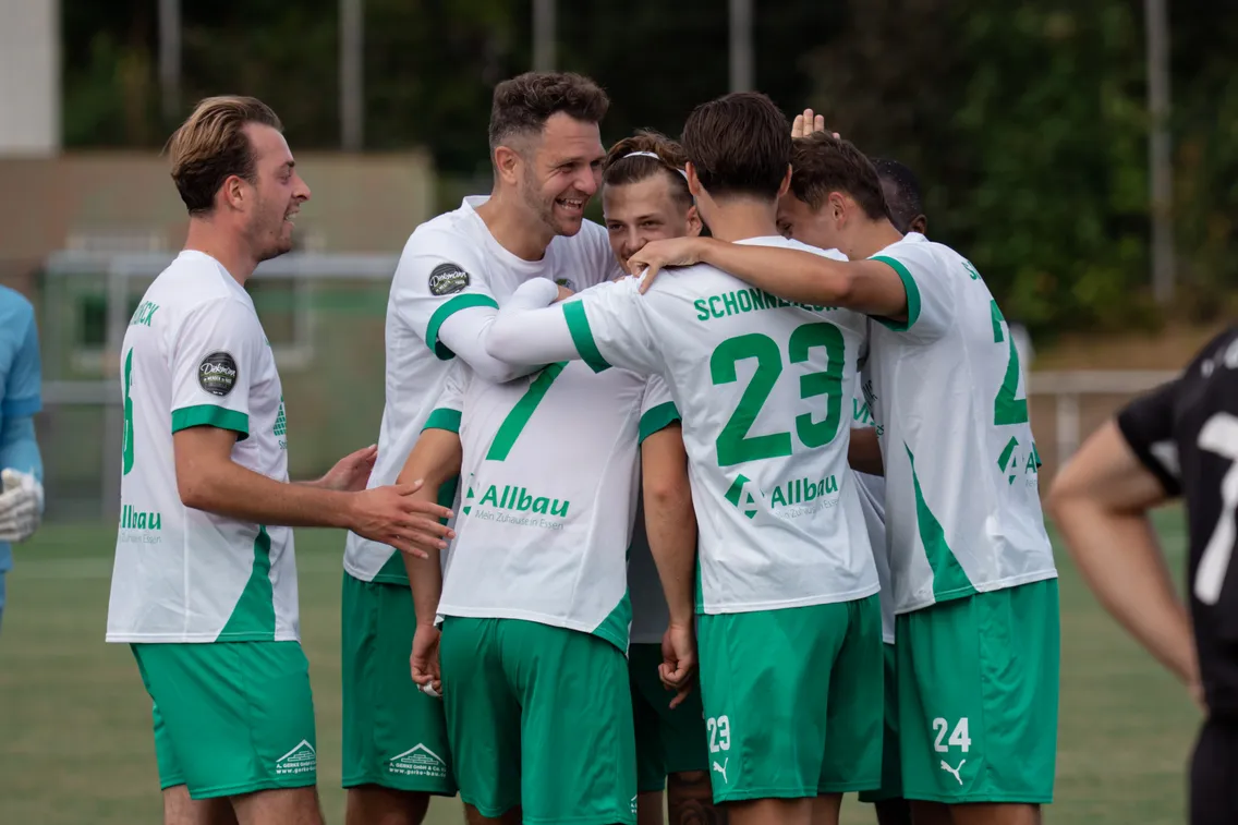Foto zum Newsartikel Topspiel am Schetters Busch