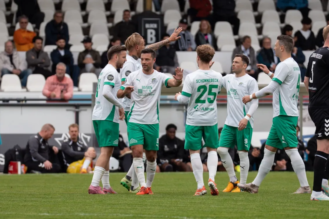 Foto zum Newsartikel Deutlicher Derby-Sieg am Uhlenkrug