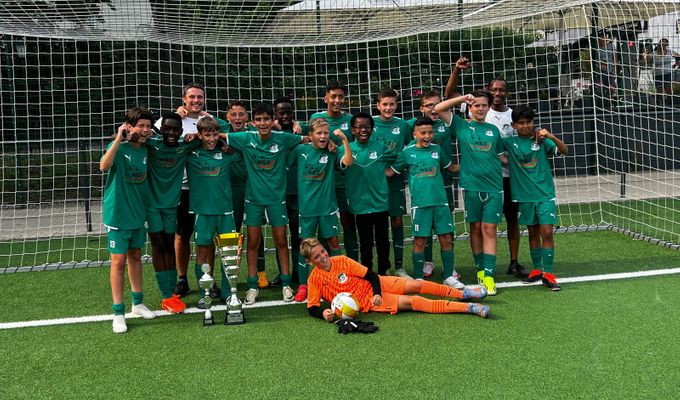 Die U13 gewinnt den Geno-Juniorcup 2024