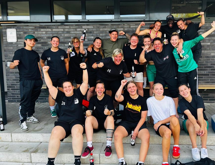 10:0 - Schwalben-Frauen schlagen Adler-Frauen