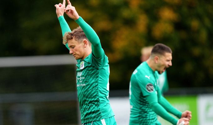 Derbysieger und Herbstmeister!