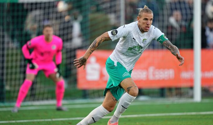 Schwalben müssen sich mit 2:2 gegen 1. FC Kleve begnügen