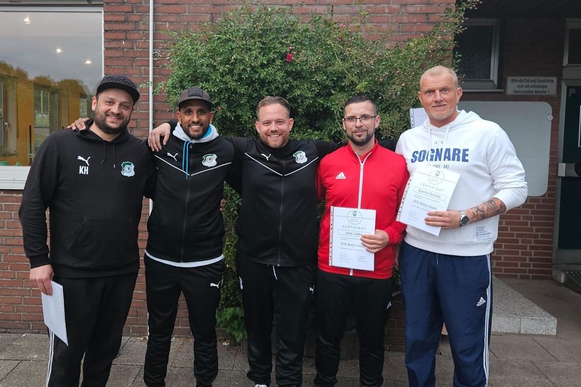 Foto zum Newsartikel Erfolgreicher Abschluss der DFB-Basis-Coach-Ausbildung